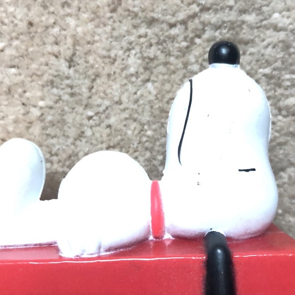 🐾VINTAGE SNOOPY RED DOGHOUSE PLASTIC COIN BANK🐾 - Picture 5 of 5